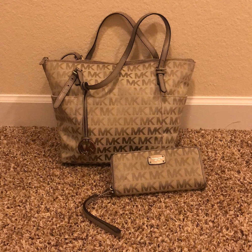 Michael Kors purse and wallet